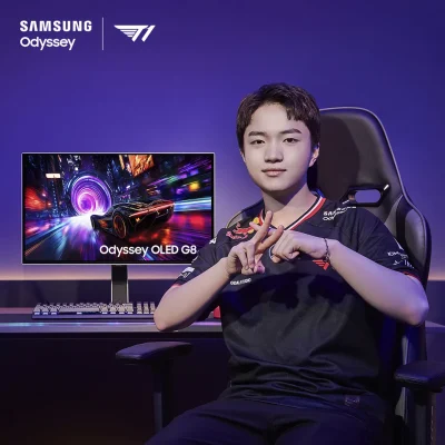 Màn Hình Gaming SAMSUNG Odyssey OLED G8 G80SD LS32DG802SEXXV 32" OLED 4K 240Hz 0.03ms t1 keria