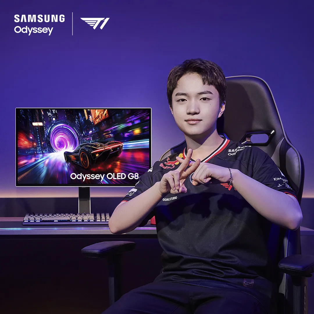 Màn Hình Gaming SAMSUNG Odyssey OLED G8 G80SD LS32DG802SEXXV 32" OLED 4K 240Hz 0.03ms t1 keria