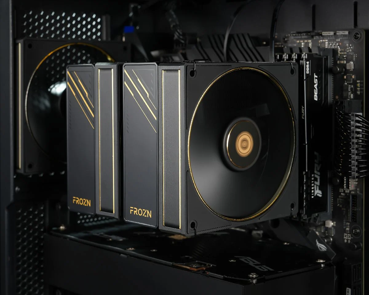 7Tan nhiet khi ID COOLING FROZN A620 GDL Black